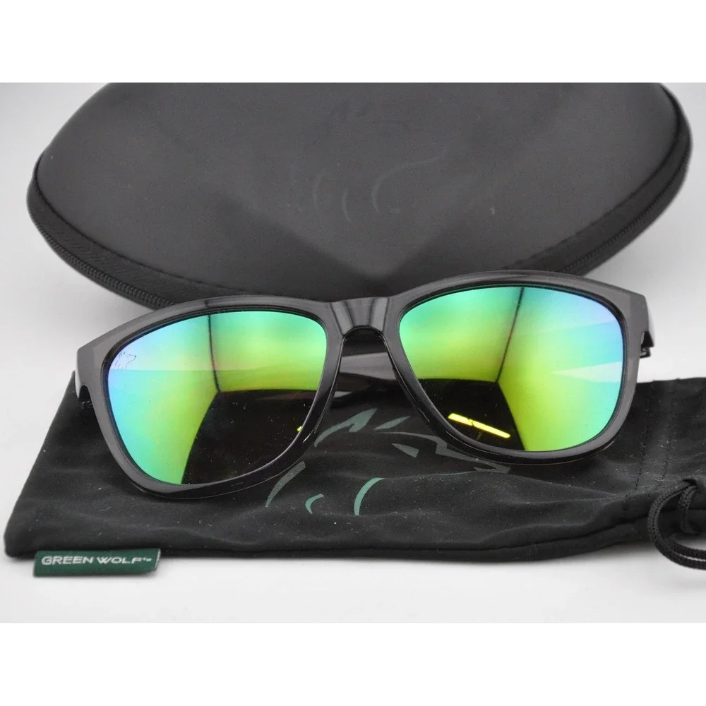 Green Wolf Scout GW-SC4 Sunglasses‎ Excellent Mirrored Wayfarer with Case(s)